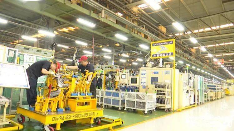 兩大汽車巨頭或?qū)⒙鋺舯比h，專用汽車產(chǎn)業(yè)迎來新機(jī)遇